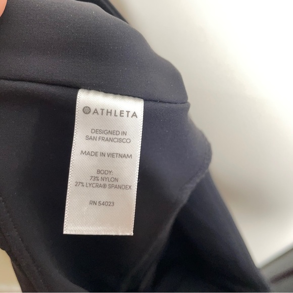 ATHLETA Stellar Crop Pants High Rise Black {JJ31} - Picture 5 of 6